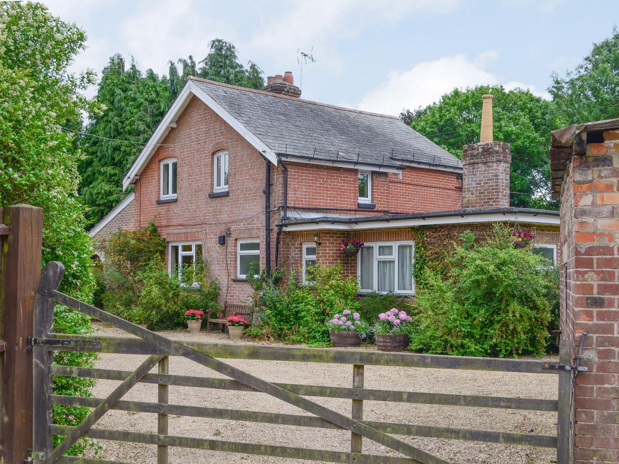 Oakdene Lodge Saint Leonards Exterior foto